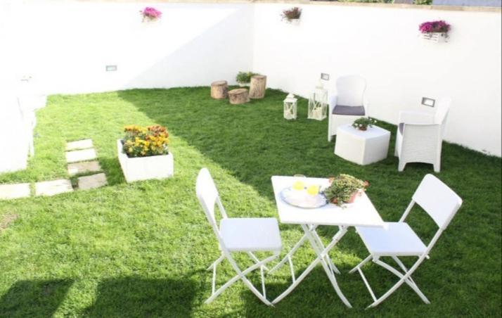 Carpentry Bed & Breakfast Uggiano La Chiesa Luaran gambar
