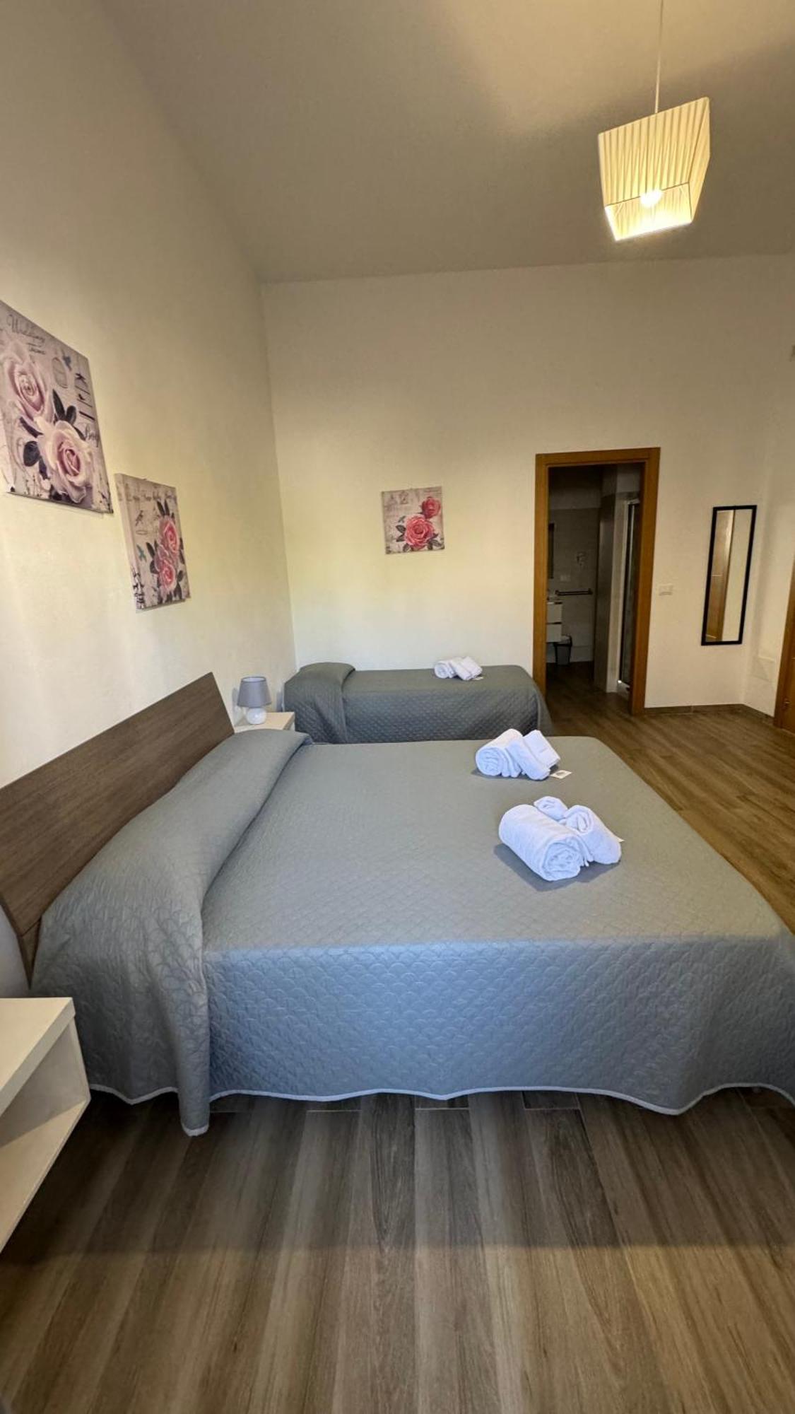 Carpentry Bed & Breakfast Uggiano La Chiesa Luaran gambar
