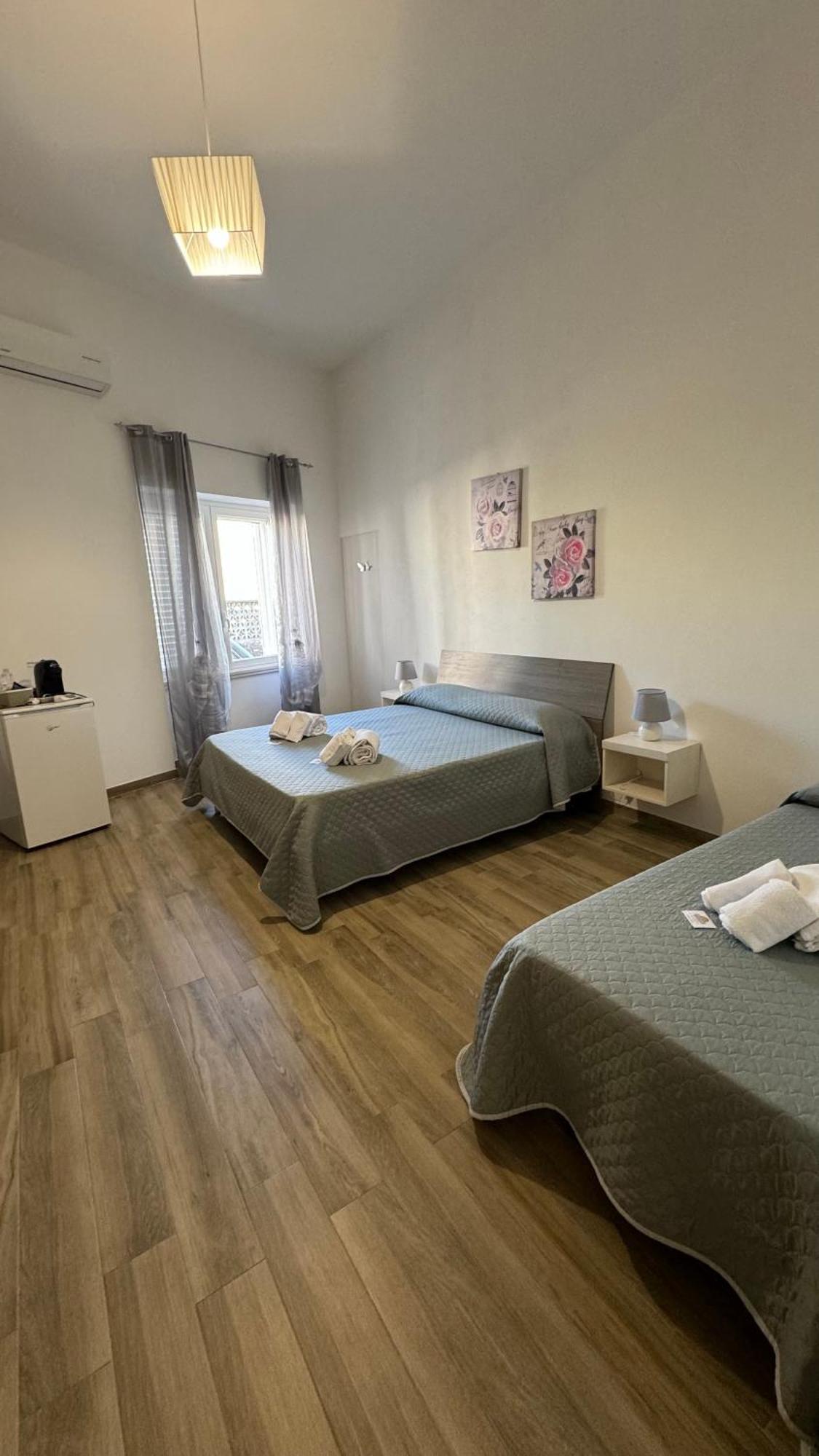 Carpentry Bed & Breakfast Uggiano La Chiesa Luaran gambar